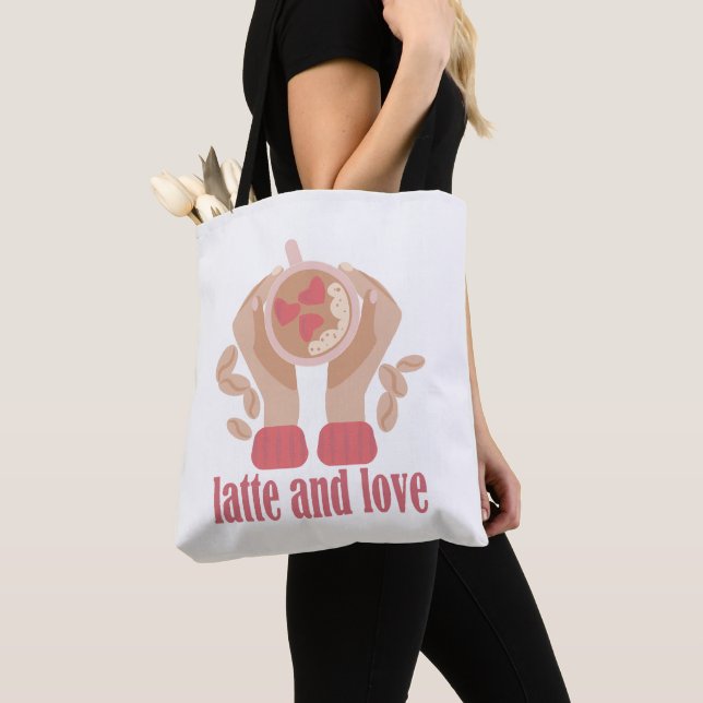 Bolsa Tote Latite e xícara de amor, mãos e café (Close Up)