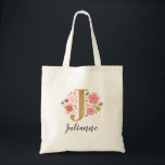 Bolsa Tote Letra Dourada, cor-de-rosa, monograma floral, "J"<br><div class="desc">Um belo saco de totas florais, cor-de-rosa, com monogramas femininos, com flores cor-de-rosa e uma letra "J" falsa em monograma. Personalize o saco de tote adicionando o seu nome por baixo do monograma. Faz um presente divertido para um amigo ou para uma dama de damas de honra. Projetado para você...</div>