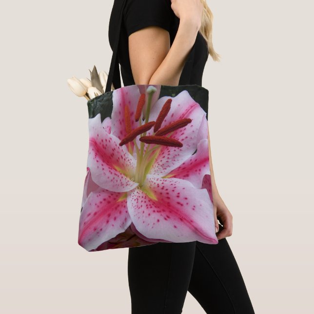 Bolsa Tote Lírio Oriental Rosa Floral (Close Up)