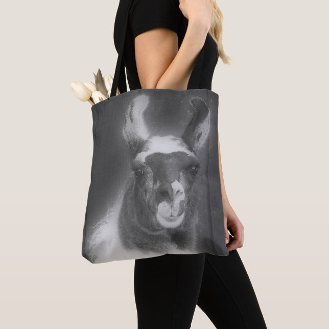 Bolsa Tote Llama Em Animal Negro E Branco (Close Up)