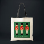 Bolsa Tote London England Christmas Vintage Tote Bag<br><div class="desc">Engraçado Inglaterra temia o saco de presentes de Natal e a bolsa da época de Natal com três guardas do Palácio de Buckingham da decoração dos natais vintages.</div>