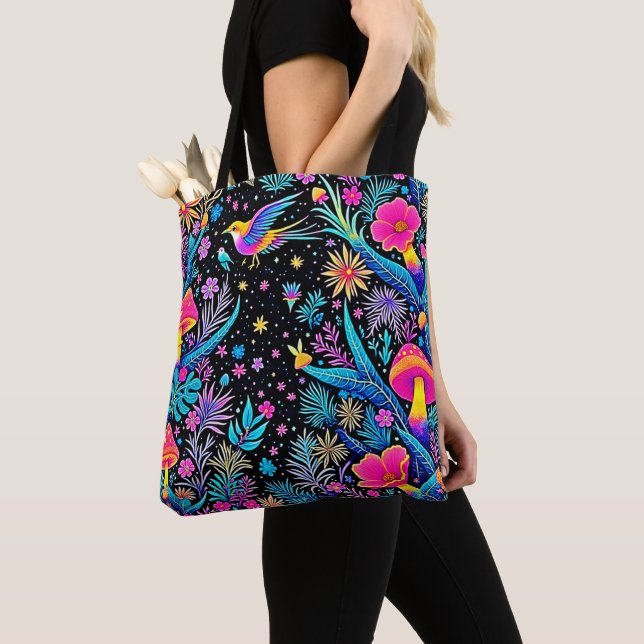 Bolsa Tote Magical Neon Forest Night Design (Close Up)