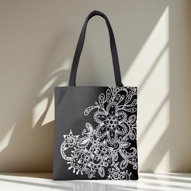 Bolsa Tote Mão desenhada Preta e Branco Flores de Mandala (Criador carregado)