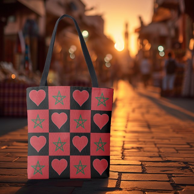 Bolsa Tote Marrocos Flag Heart Pattern Patriótico marroquino (Morocco tote bag with Moroccan flag and heart pattern at a Marrakech marketplace.)