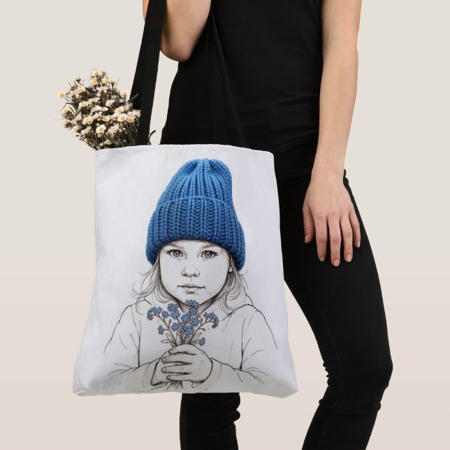 Bolsa Tote Menina com um Chapéu de Malha Azul (Close Up)