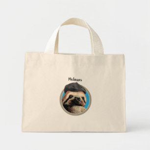 Bolsa Tote Mini Sloth (no chapéu de Baker Boy)