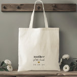 Bolsa Tote Modern Gold Heart Mother of the Bride Gift<br><div class="desc">Saco de tote concebido por medida personalizada para a mãe da noiva que apresenta a tipografia moderna clássica com design de coração de ouro.</div>