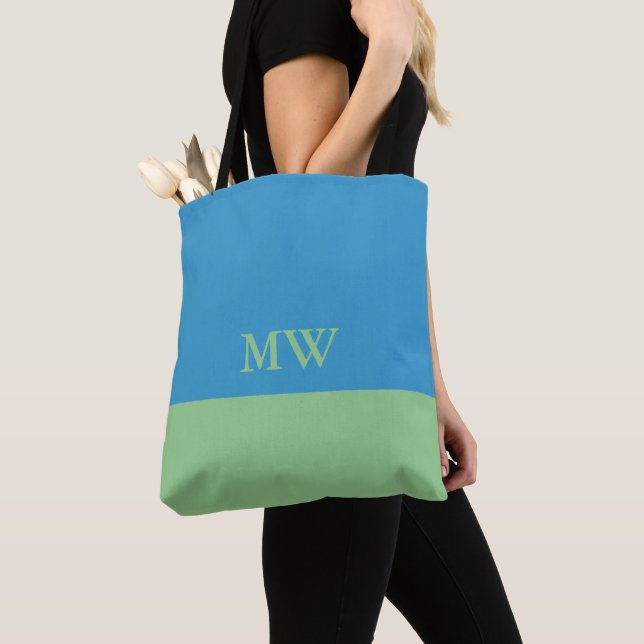 Bolsa Tote Monograma com Blocos de Cor Azul Céu e  (Close Up)