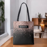 Bolsa Tote Monograma Cor de Rosa Rosa Rosa Dourada, Brilhante<br><div class="desc">Adicione seu próprio nome ou Monograma Rosa Rosa Rosa Rosa Dourada, Brilhante, Brilhante, moderno e elegante, Bag Chic. Este Saco pode ser usado por Médicos, Enfermeiras, Estílistas de Cabelos, Salão de Bela, Artista de Maquiagem e Spa, Lash de Olhos, Olho, Oculto, Trabalhadores de Restaurantes, Garçonetes, Saúde e Empregados Médicos e...</div>
