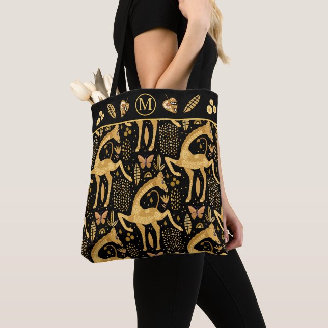 Bolsa Tote Monograma do Padrão Dourado Negra Girafa Boho (Close Up)
