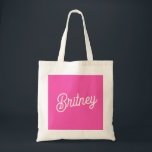 Bolsa Tote Monograma e Nome Personalizados Rosa Neon Moderno<br><div class="desc">Apresentamos nossa Bolsa Tote Moderno Rosa com Monograma e Nome Personalizados, um acessório vibrante e elegante para qualquer ocasião. Esta bolsa tote apresenta um design rosa vibrante, personalizado com seu monograma e nome para um toque único. Ideal para uso diário, compras ou como uma bolsa prática e elegante para seus...</div>