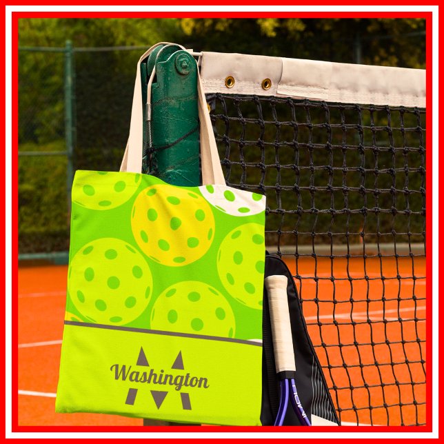 Bolsa Tote Monograma Moderno Legal de Pickleball Verde (Green Pickleball Cool Modern Monogrammed Tote Bag)