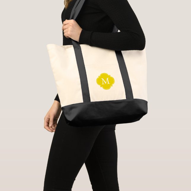 Bolsa Tote Monograma personalizado de quatrefoil amarelo (Frente (produto))