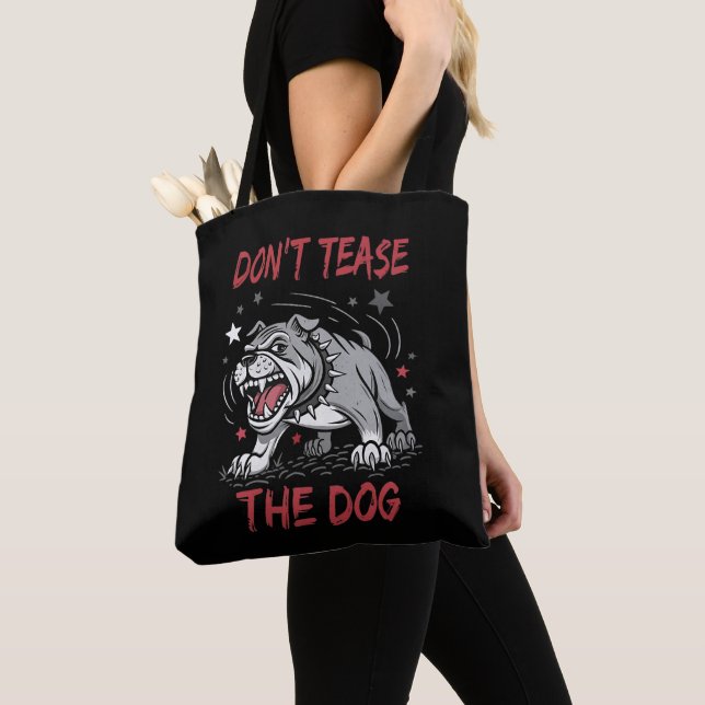 Bolsa Tote Não aliviar o cão, um cão agressivo (Close Up)