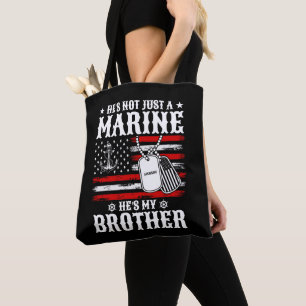 Bolsa Tote Não é só um fuzileiro. Ele é meu irmão Patriótico 