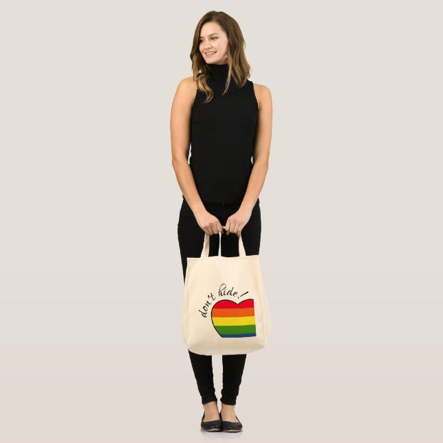 Bolsa Tote Não Ocultar Coração com Cores Arco-Íris (Frente (modelo))