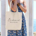 Bolsa Tote Nome da Bridesmaid de Tinta Mínima Moderna de Cali<br><div class="desc">Escrita de Tinta Mínima Moderna e Elegante para Caligrafia Bridesmaid Name Tote Bag - Preto e Branco</div>