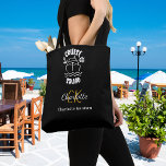 Bolsa Tote Nome do monograma branco preto do esquadrão de cru<br><div class="desc">Um fundo preto,  decorado com um navio de cruzeiro e o texto: Esquadrão de Cruzeiros. Personalize e adicione as iniciais do monograma e o nome do cheio.</div>