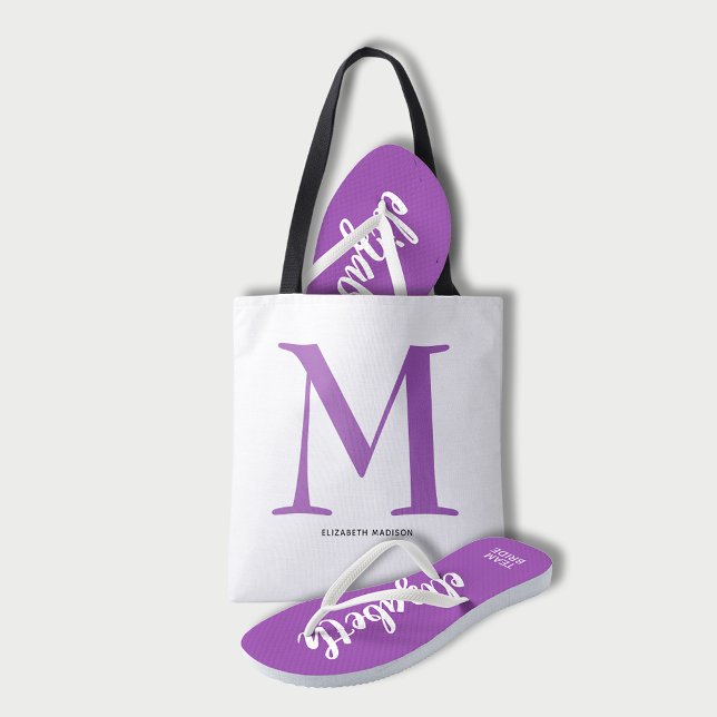Bolsa Tote Nome do Monograma Roxo Elegante (Elegant purple monogram and name tote bag (flip flops sold separately in our store.))