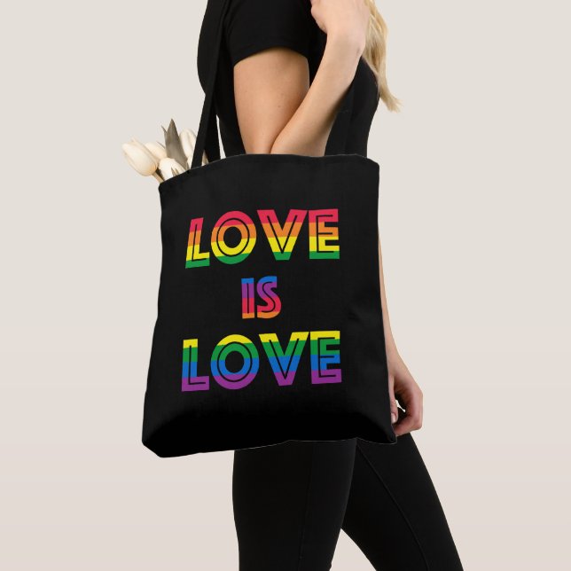 Bolsa Tote O Amor é o Retro Orgulho gay LGBT Negro (Close Up)