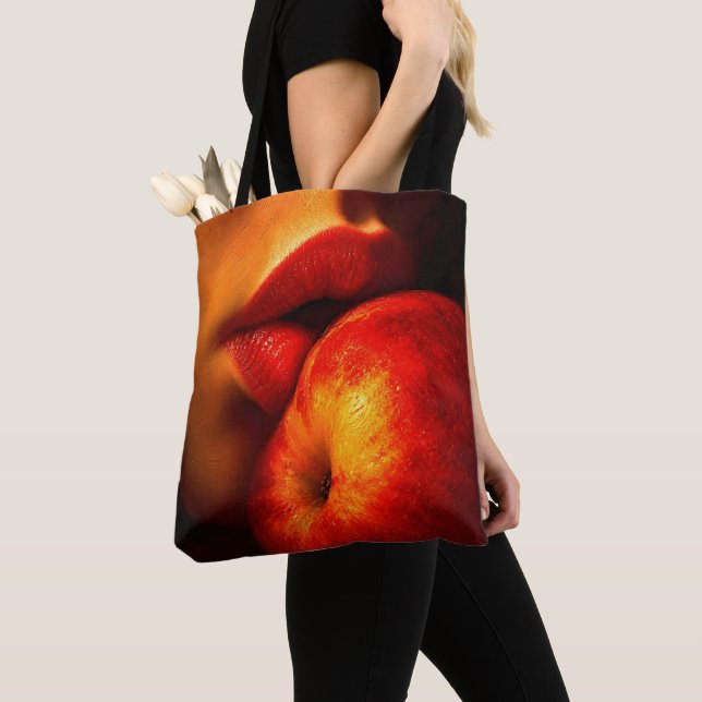 Bolsa Tote O Beijo de Nectarina – Um Retrato Íntimo (Close Up)