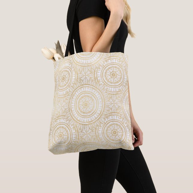 Bolsa Tote Padrão Branco Elegante Dourado de Mandala Girassol (Close Up)