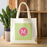 Bolsa Tote Padrão Cevon Rosa e Verde com Monograma<br><div class="desc">Um design colorido com uma área para monogramas. Se precisar ajustar o trabalho de arte ou alterar a fonte,  clique na área personalizar. Isso o levará à ferramenta design onde você pode fazer muitas mudanças.</div>