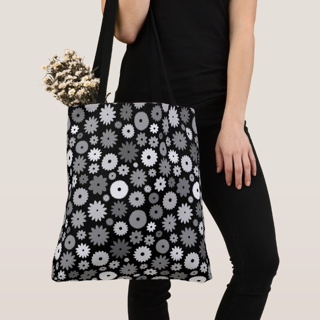 Bolsa Tote Padrão de Flores Monocromáticas (Close Up)