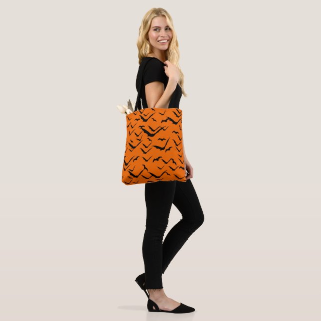 BOLSA TOTE PADRÃO DE MORCEGOS DE HALLOWEEN SEM EMENDAS (No(a) Modelo)