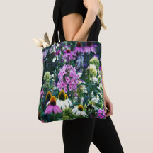 Paisagem do Phlox do Jardim Rosa com Flores de Con