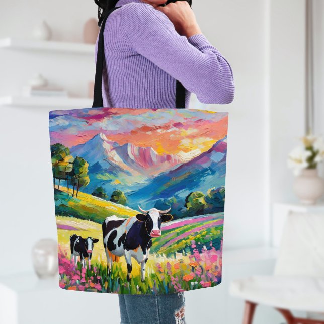 Bolsa Tote Paisagem rural vibrante com vacas (Criador carregado)