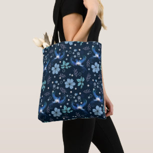 Bolsa Tote Pássaros Azuis e Harmonia Floral Padrão Sem Costur