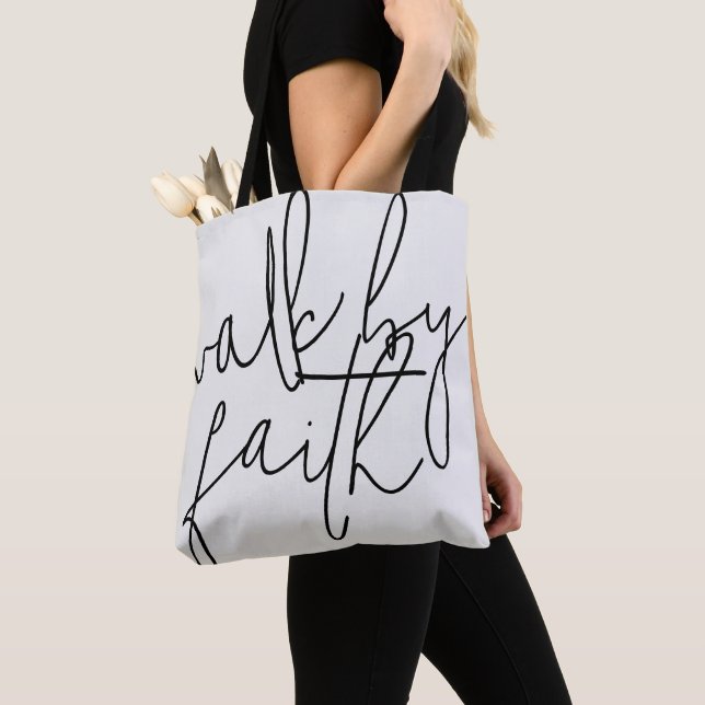Bolsa Tote Passear por Faith Stylistic (Close Up)