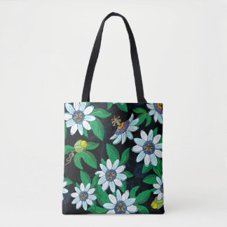 Bolsa Tote Passionflower, passiflora on a black background. F