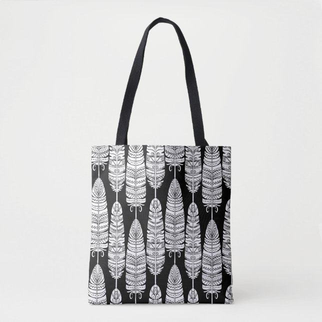 Bolsa Tote Penas boho: padrão preto e branco (Frente)