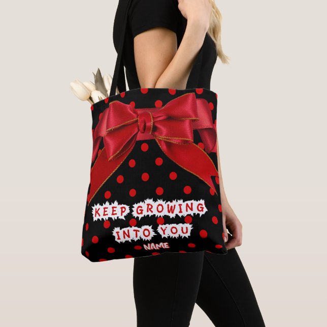 Bolsa Tote Personalizada com Laço de Bolinhas Verm (Close Up)