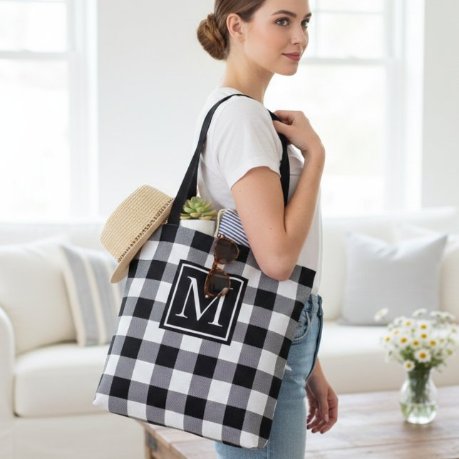 Bolsa Tote Personalizado de Monograma de Xadrez de Buffalo Pr (Black and White Buffalo Plaid Monogram Custom Tote Bag)