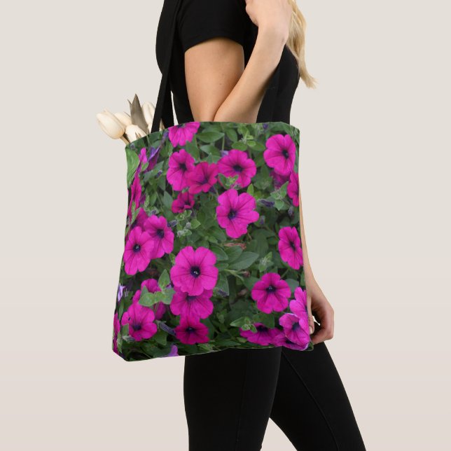Bolsa Tote Petunias Rosa Brilhante Floral (Close Up)