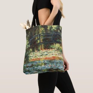 Bolsa Tote Ponte sobre a lagoa de Waterlily por Claude Monet