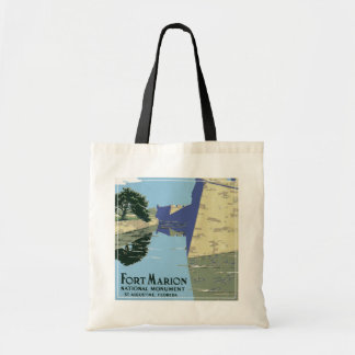 Bolsa Tote Poster de viagens vintage mostrando Fort Marion