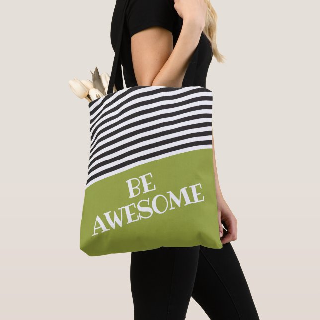 Bolsa Tote Preto Verde Branco Adicionar Texto Próprio Persona (Close Up)