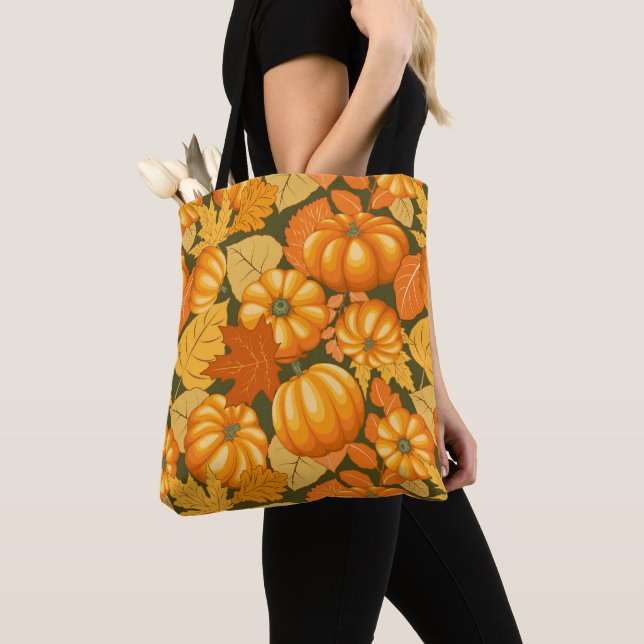 Bolsa Tote Pumpkins Patterno do Halloween em Fall Season (Close Up)