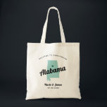 Bolsa Tote Qualquer Saco De Boas-Vindas De Destino Do Alabama<br><div class="desc">Saco de presentes de boas-vindas para convidados fora da cidade para o seu casamento, com a imagem do Alabama. Você pode editar as cores de qualquer parte desta design, assim como mover o coração para o local do seu casamento. Para alterar as cores, clique em personalizar e, em seguida, "editar...</div>