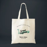 Bolsa Tote Qualquer Saco De Boas-Vindas De Grande Cayman Colo<br><div class="desc">Saco de presentes de boas-vindas para convidados fora da cidade para o seu casamento, com a imagem do Grande Cayman. Você pode editar as cores de qualquer parte desta design, assim como mover o coração para o local do seu casamento. Para alterar as cores, clique em personalizar e, em seguida,...</div>