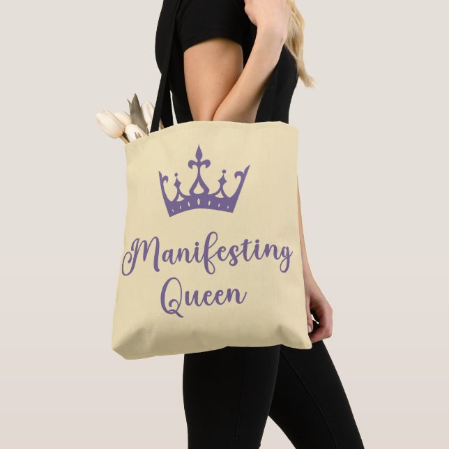 Bolsa Tote Rainha Purple Letters (Close Up)