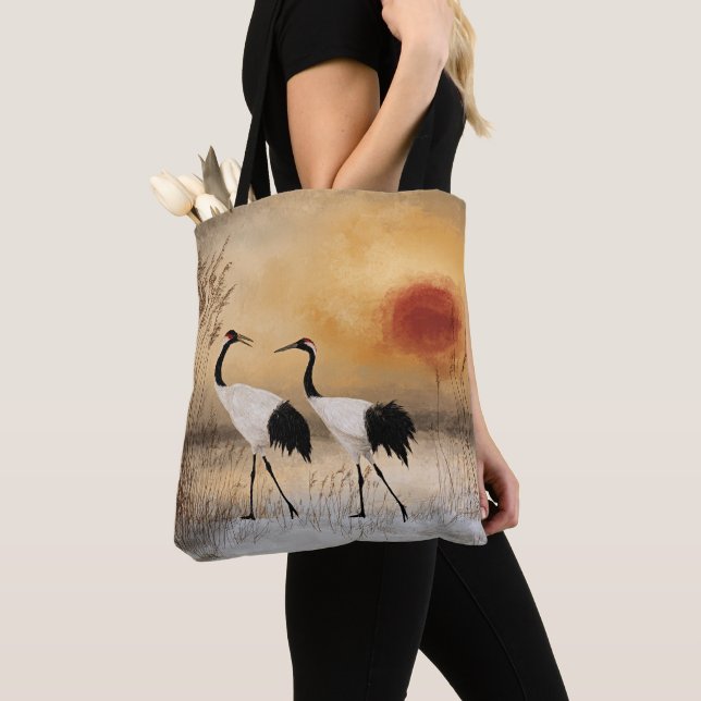 Bolsa Tote Red crowned cranes, watercolor artwork, (Close Up)