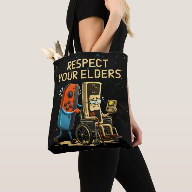 Bolsa Tote Respect Your Elders Gaming Control Retro Funny (Close Up)