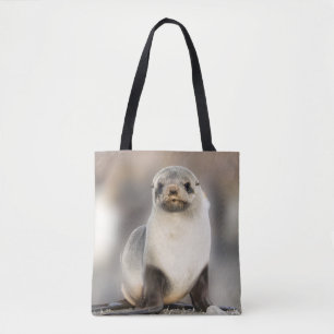 Bolsa Tote Retrato de filhote de foca na praia