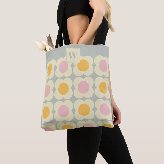 Bolsa Tote Retro 70s Scandi Flowers - Pink and Yellow on Gray (Close Up)