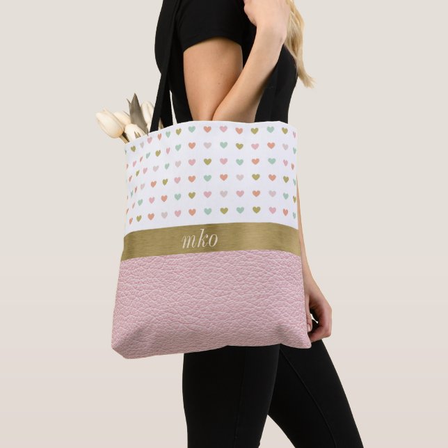 Bolsa Tote Rosa Suave com Corações (Close Up)